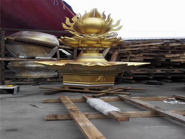 寺庙宝鼎.jpg
